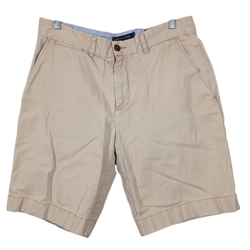 Tommy Hilfiger Classic Fit Light Khaki Shorts
